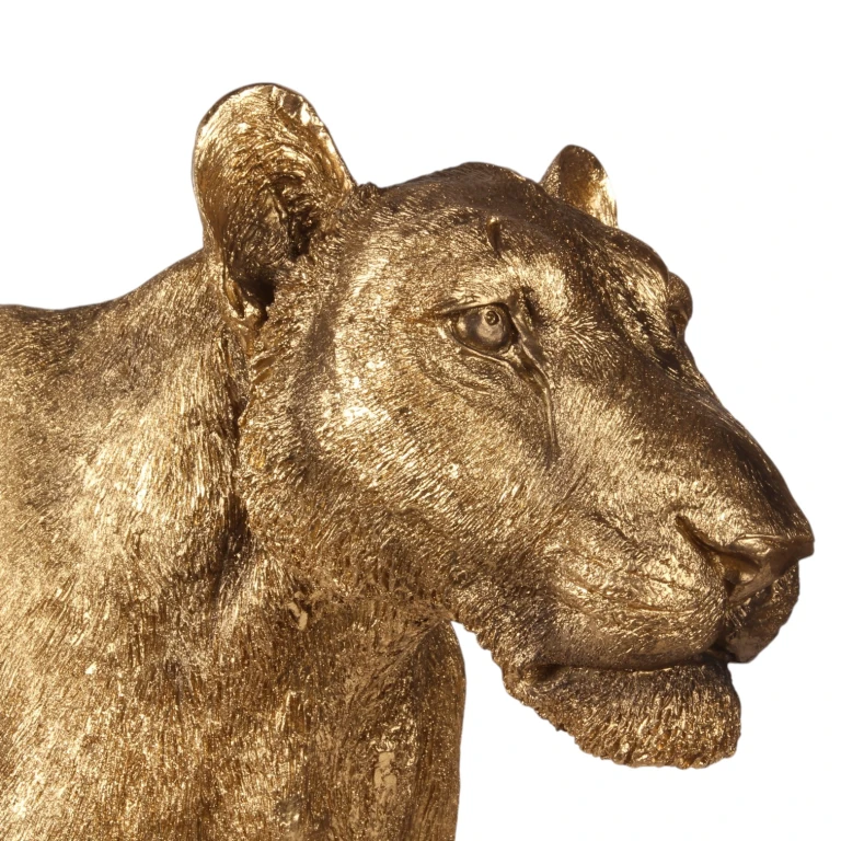 Escultura de leoa - dourada - 124 cm