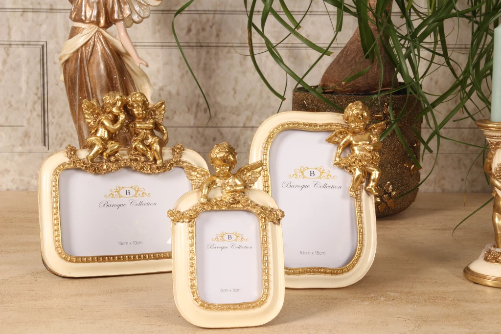 Moldura de Foto 6 x 9 cm - creme/ouro - resina artística - vertical