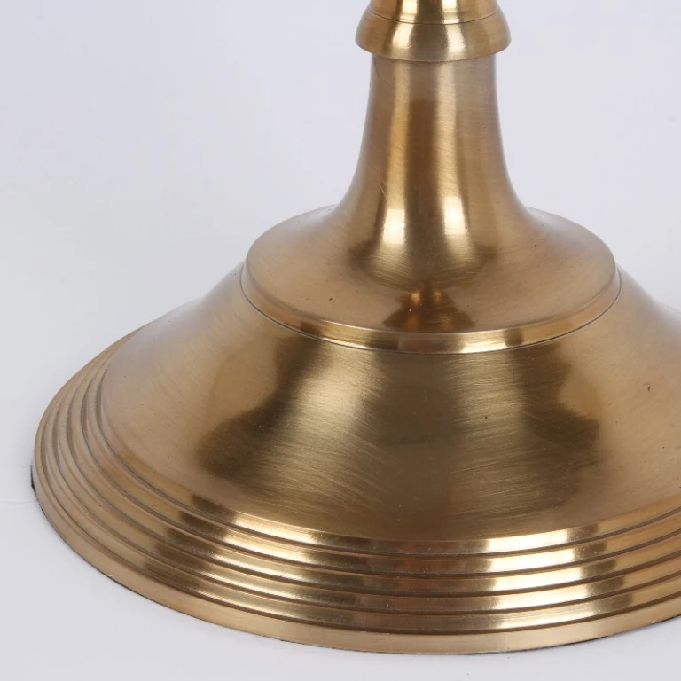 Candelabro de 5 braços - 104 cm - dourado - alumínio