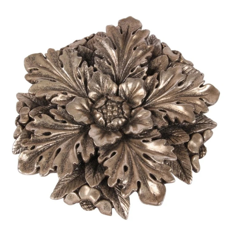 Ornamento de Parede Flor - prata - 25,5 cm - resina sintética